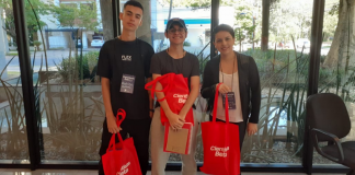 Estudantes desenvolvem novo jogo que ajuda pessoas com dislexia