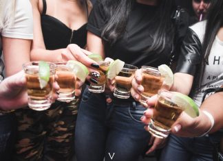 Você bebe para esquecer? Está perdendo tempo! O álcool reforça as más lembranças