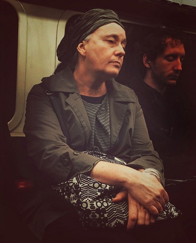 contioutra.com - Fotógrafo transforma fotos de pessoas no metrô em pinturas do século 16