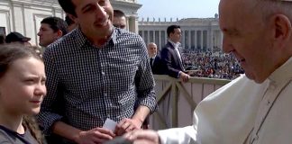 O dia em que o Papa deu sua bênção a Greta “Vá em frente com a tua batalha” O dia em que o Papa deu sua bênção a Greta “Vá em frente com a tua batalha”