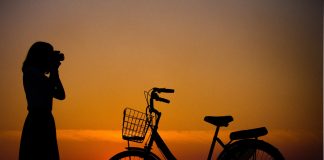 Não podemos nos tornar adultos demais