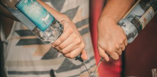 Álcool é a droga psicoativa que mais causa dano social Álcool é a droga psicoativa que mais causa dano social