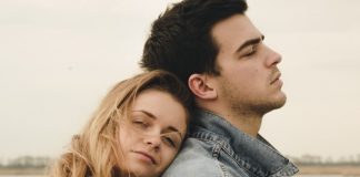 Cuidado, existe muito solteiro casado e muito casado solteiro por aí! Cuidado, existe muito solteiro casado e muito casado solteiro por aí!