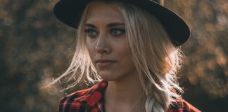 Moça, chega de correr atrás da ovelha perdida!