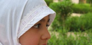 Diga não a intolerância religiosa! Diga não a intolerância religiosa!