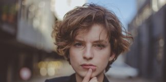 Que me desculpem os acomodados, mas eu me tornei seletiva.