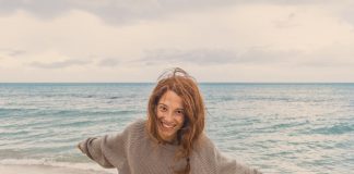 Apesar de todos os desencantos ela aprendeu a se amar Apesar de todos os desencantos ela aprendeu a se amar