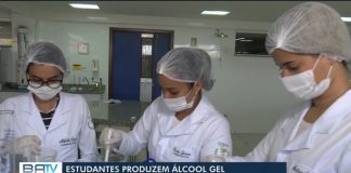 Alunos do curso de Farmácia produzem álcool gel para distribuição gratuita