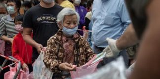 Chinesa de 103 anos é pessoa mais velha a se curar do Covid-19 Chinesa de 103 anos é pessoa mais velha a se curar do Covid-19