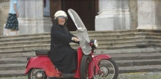 Padre italiano falece de Covid-19 ao ceder respirador a paciente mais jovem