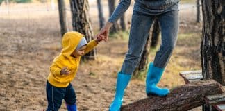 Pandemia de coronavírus faz servidores levarem crianças de abrigo para casa em Florianópolis Pandemia de coronavírus faz servidores levarem crianças de abrigo para casa em Florianópolis