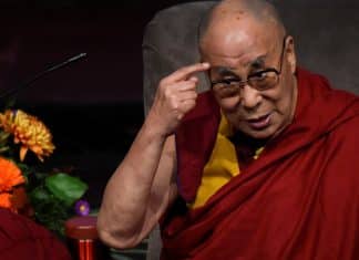 ‘Rezar não basta, devemos assumir responsabilidade’, disse o Dalai Lama sobre coronavírus