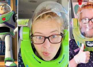 Mãe faz sucesso ao usar o capacete do Buzz Lightyear para se proteger ao fazer compras.