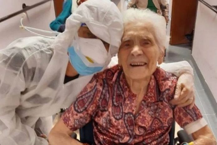 Invencível: Aos 104 anos, ela já derrotou a gripe espanhola em 1918 e a COVID-19 em 2020