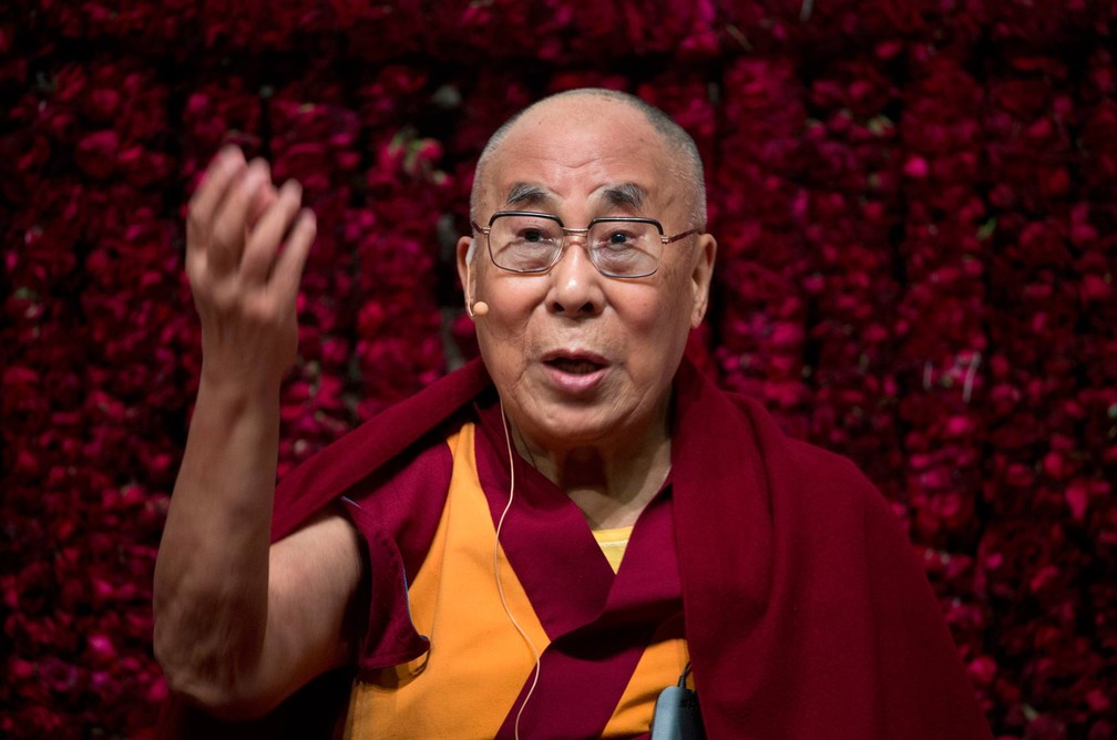 contioutra.com - 'Rezar não basta, devemos assumir responsabilidade', disse o Dalai Lama sobre coronavírus