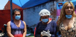 Comunidade de mulheres trans cria cantina comunitária para alimentar pessoas necessitadas durante pandemia