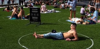 Nova York implementa “estacionamento humano” para manter distância social nos parques