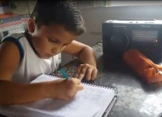 No interior do RN,  alunos da rede pública sem internet em casa acompanham as aulas pelo rádio