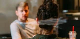 É muito desagradável a pessoa jogar na nossa cara o que fez pela gente É muito desagradável a pessoa jogar na nossa cara o que fez pela gente