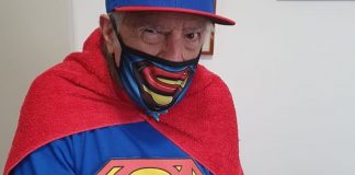 Ary Fontoura se fantasia de Superman e diverte seguidores: “Vovô Men”