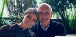 Fernanda Lima anuncia falecimento do pai por Covid-19 e faz linda homenagem Fernanda Lima anuncia falecimento do pai por Covid-19 e faz linda homenagem