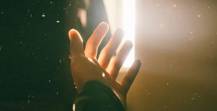 “EU SOU EU E MINHA CIRCUNSTÂNCIA, E SE NÃO SALVO A ELA, NÃO ME SALVO A MIM.” – ORTEGA Y GASSET –