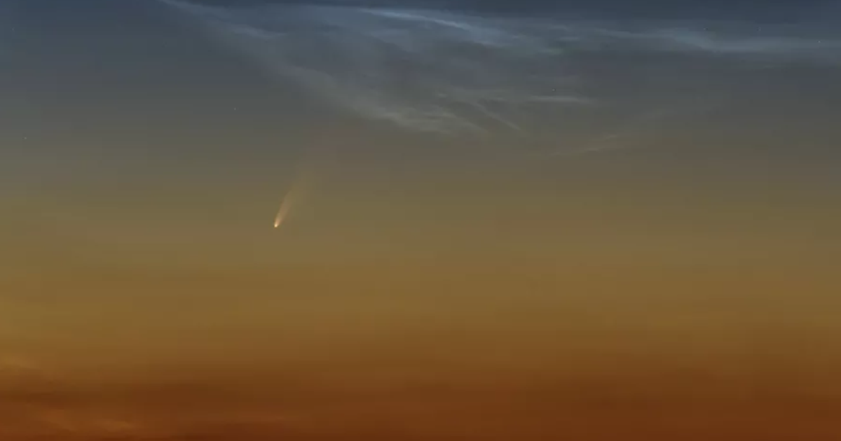 contioutra.com - Cometa que se aproxima da Terra pode ser visto a olho nu e é fotografado no céu do Líbano