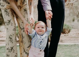 Casal de SP que devolveu menino após adoção é condenado a pagar R$ 150 mil a ele