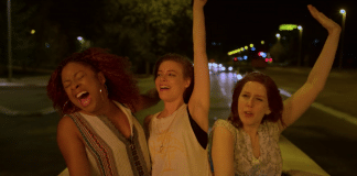 7 Filmes incríveis na Netflix que trazem as festas pré-pandemia para dentro da sua casa