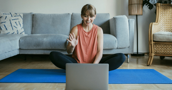 UFSC disponibiliza aulas de Yoga online e gratuitas; saiba mais.