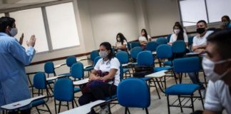 Vinte dias após volta às aulas, Amazonas tem 342 professores infectados com Covid-19