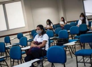 Vinte dias após volta às aulas, Amazonas tem 342 professores infectados com Covid-19