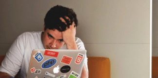 Como trabalhar o controle emocional ao apostar online