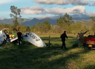 Bebê é o único sobrevivente de queda de avião na Colômbia. A mãe o salvou.