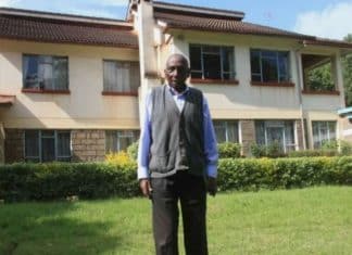 Professor de 94 anos doou sua mansão para uma casa de repouso e realizou o desejo de sua falecida esposa