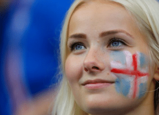 A Islândia é o primeiro país a proibir o pagamento de salários mais baixos às mulheres