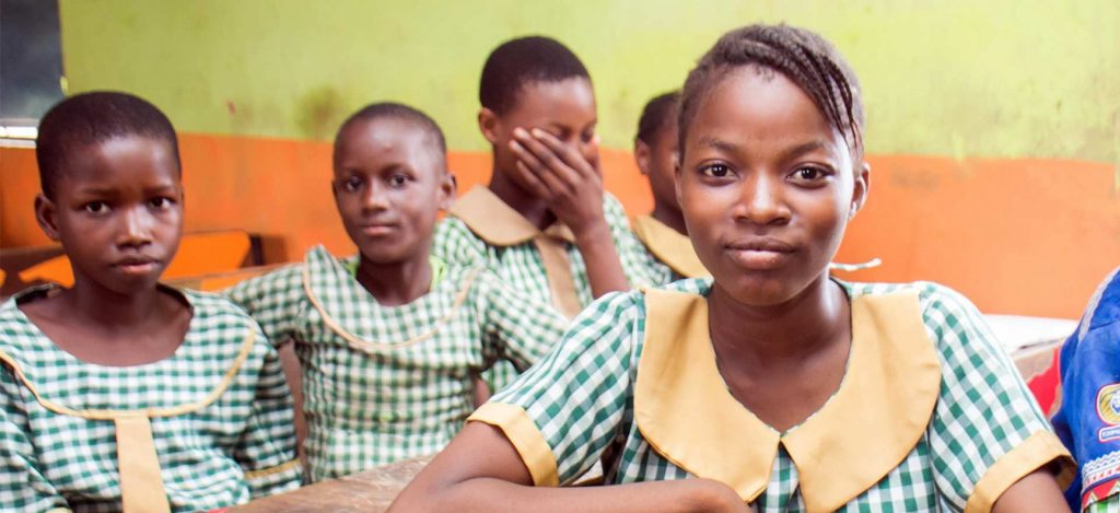 contioutra.com - UNESCO anuncia que mais de 180 milhões de meninas se matricularam na escola desde 1995