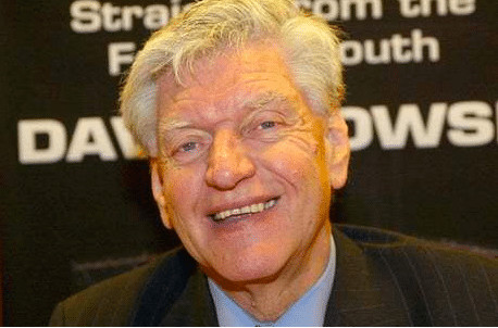 contioutra.com - David Prowse, conhecido por interpretar Darth Vader em Star Wars, falece aos 85 anos