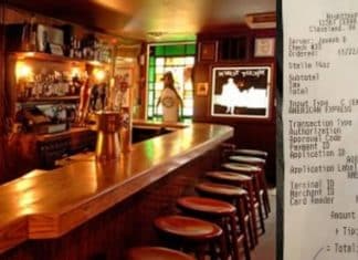 Cliente compra uma cerveja e deixa $3000 de gorjeta em restaurante prestes a fechar as portas na quarentena