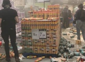 Loja do Carrefour nos Jardins, em SP, é invadida e depredada em protesto a morte de cliente