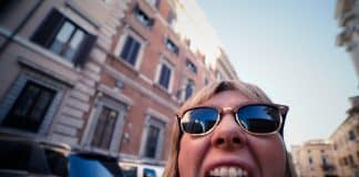 A catarse: cada um faz do seu jeito e com os meios que possui! A catarse: cada um faz do seu jeito e com os meios que possui!