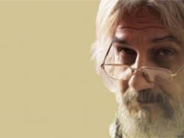 Você nunca conseguirá descer ao nível de certas pessoas, e isso é ótimo