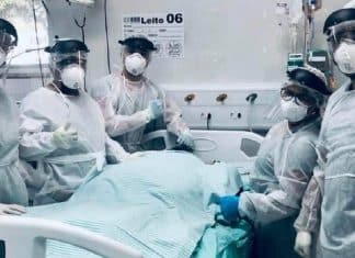 ‘Entubei dois colegas que morreram’, desabafa médico sobre descaso da população com a Covid-19