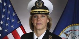 Pela primeira vez, uma mulher comandará os porta-aviões nucleares dos EUA