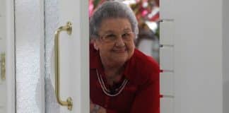 Palmirinha Onofre é internada novamente oito dias após alta Palmirinha Onofre é internada novamente oito dias após alta