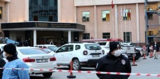 Coronavírus: Nove pessoas morrem em explosão de ventilador pulmonar em hospital Coronavírus: Nove pessoas morrem em explosão de ventilador pulmonar em hospital