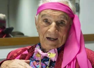 Orlando Drummond, o Seu Peru, é imunizado contra Covid-19: “Sempre me vacinei”