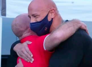 Dwayne Johnson dá carro de 157 mil a amigo que o ajudou no início de sua carreira