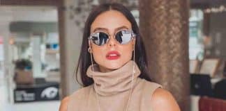 Influenciadora causa revolta entre seguidores ao associar mau cheiro à pele negra