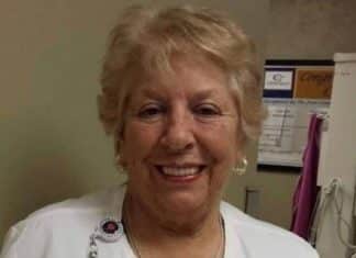 Enfermeira adia aposentadoria para ajudar na linha de frente e falece de Covid-19